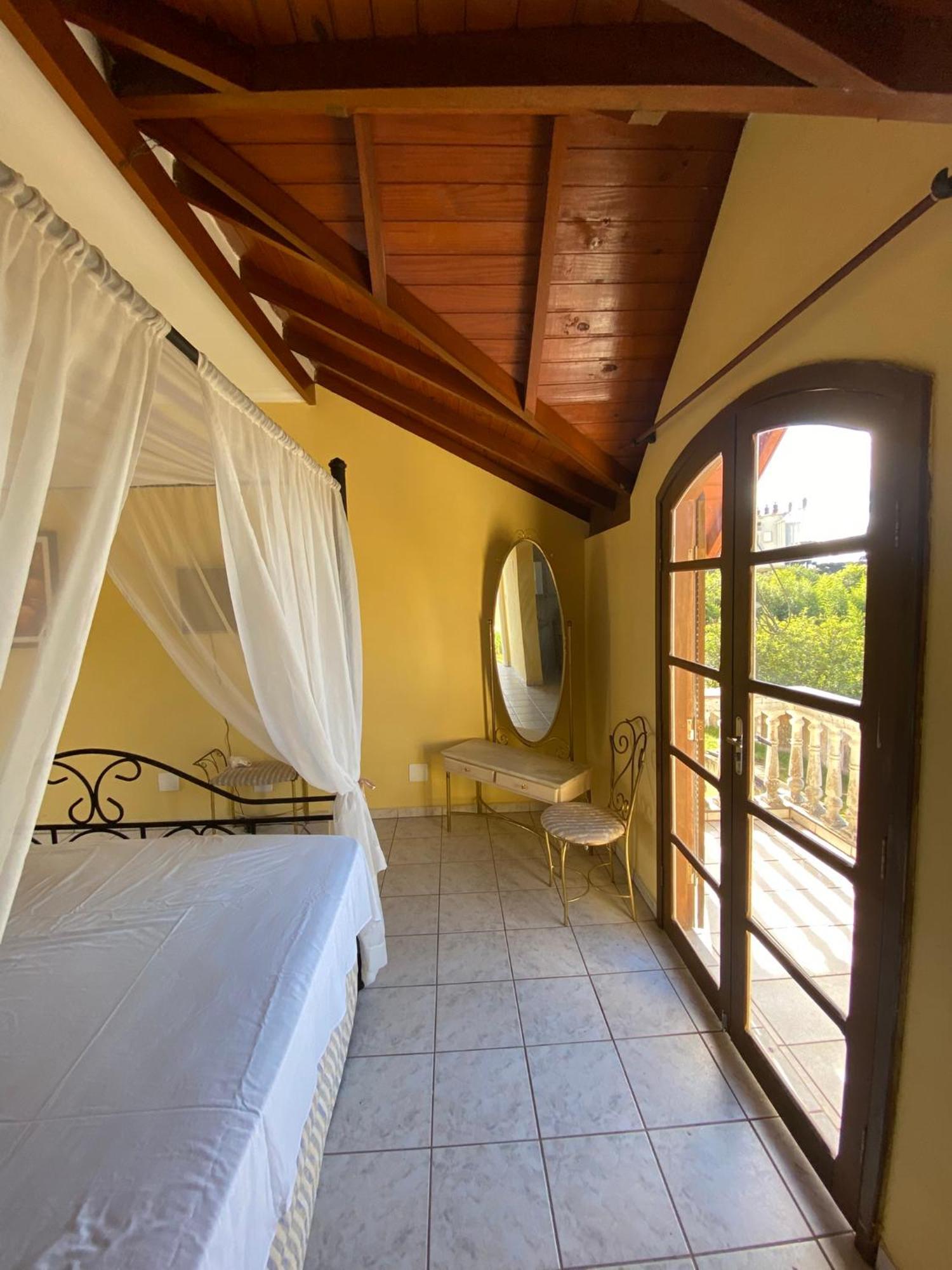 Hotel Velha Corte São José dos Pinhais Εξωτερικό φωτογραφία